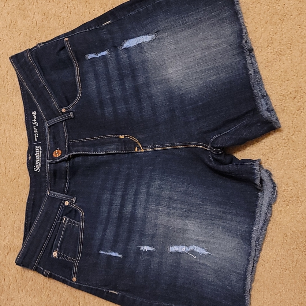 Levi‎ signature high rise dark wash denim distressed shorts